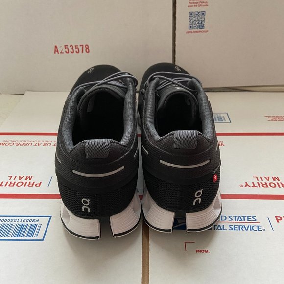 On Cloud Swiss Engineering *Sold on Mercari* - Picture 5 of 8